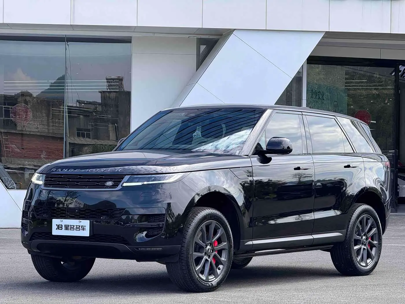Land Rover Range Rover Sport 2024 — ფოტო 10/17