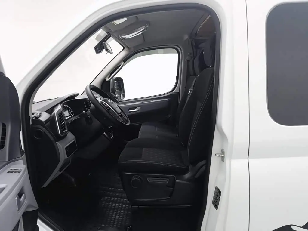 SAIC Maxus Xintu V80 2024 — Photo 10/20