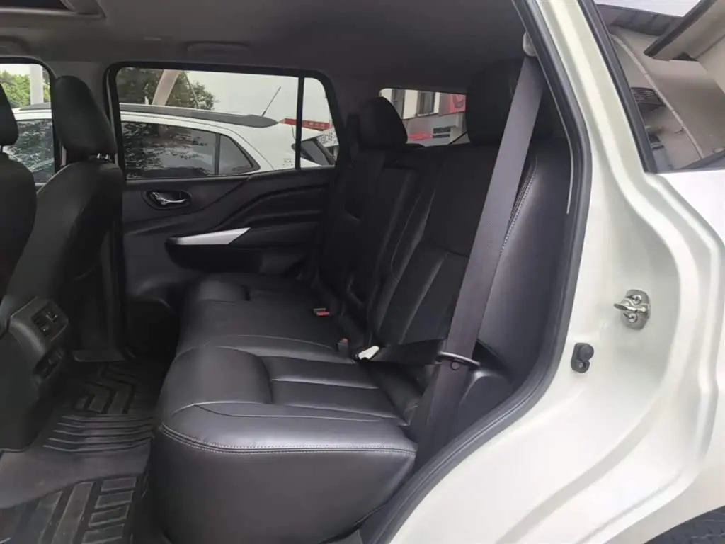 Nissan Terra 2021 — Photo 17/20