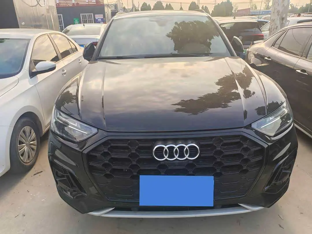 Audi Q5L 2024 — ფოტო 2/9