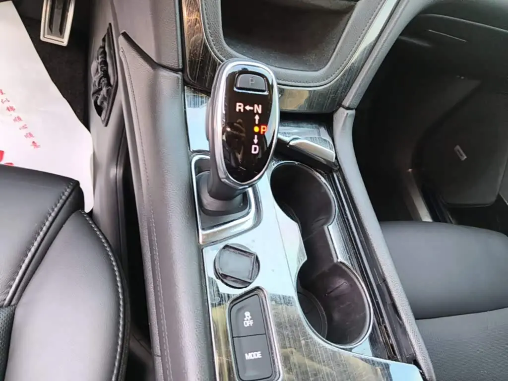 Cadillac XT5 2018 — Фото 13/19