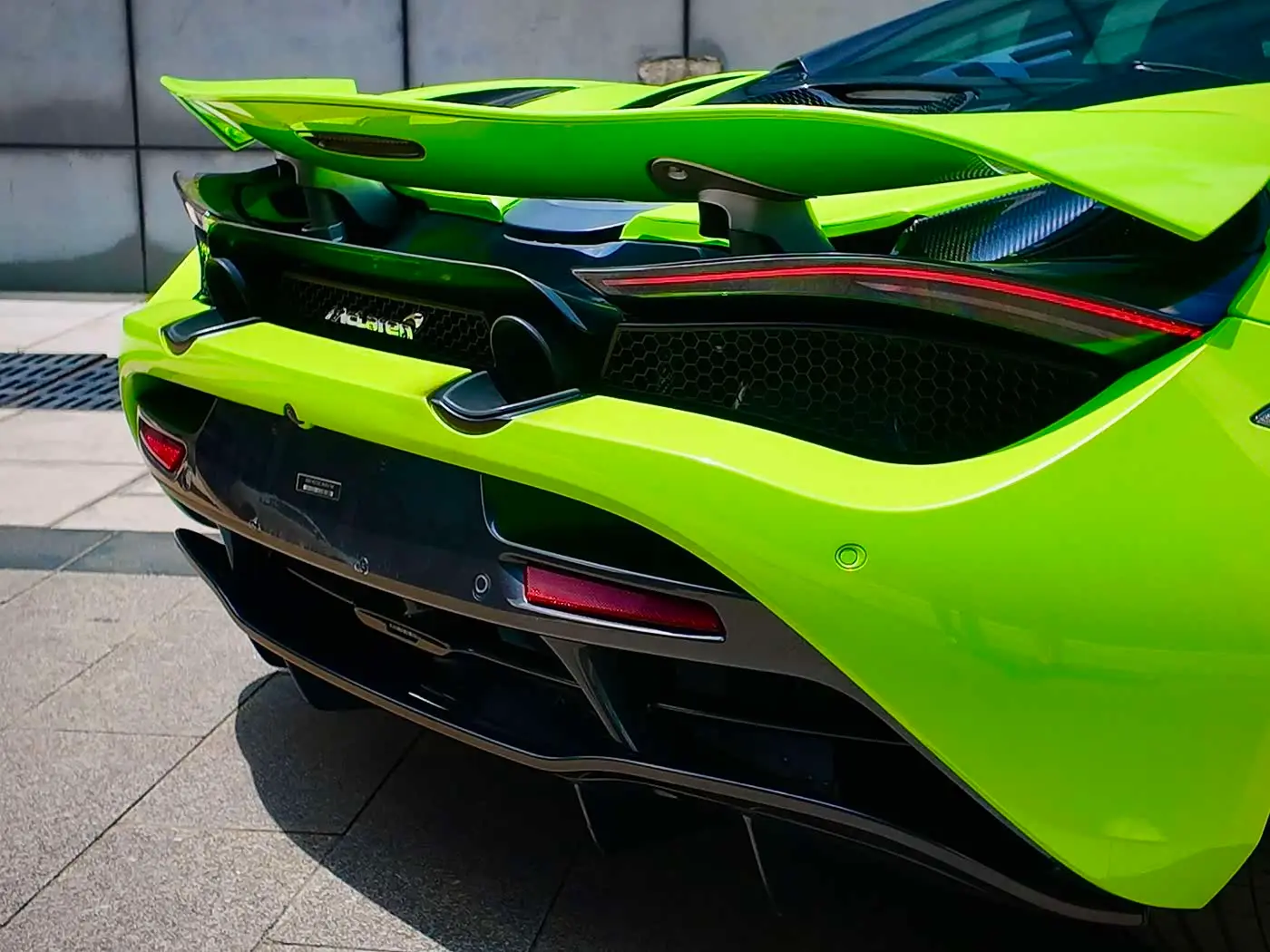 McLaren 720S 2020 — Фото 7/18