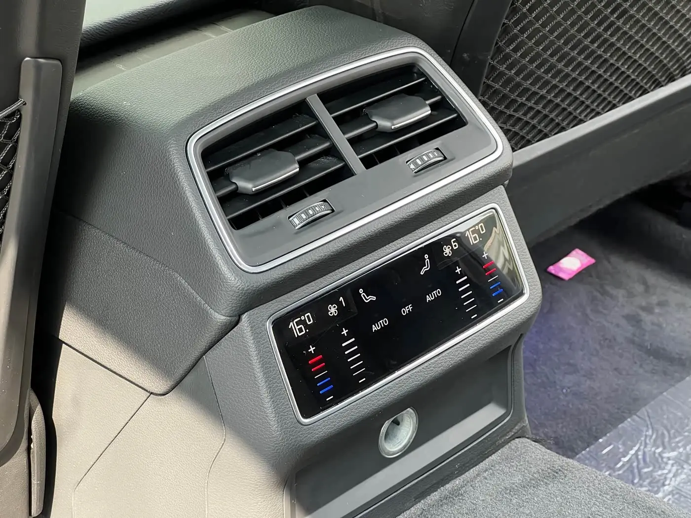 Audi A6L 2022 — Şəkil 20/20