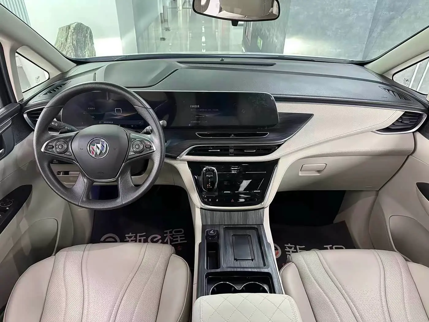 Buick GL8 2024 — Photo 8/9