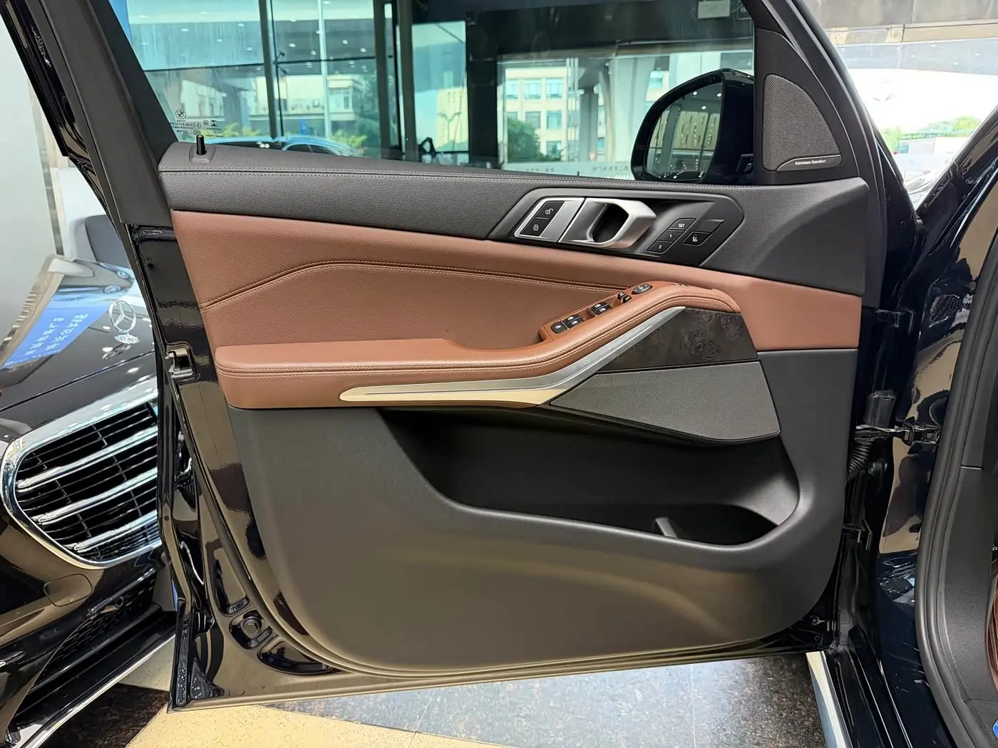 BMW X5 2021 — Photo 5/20