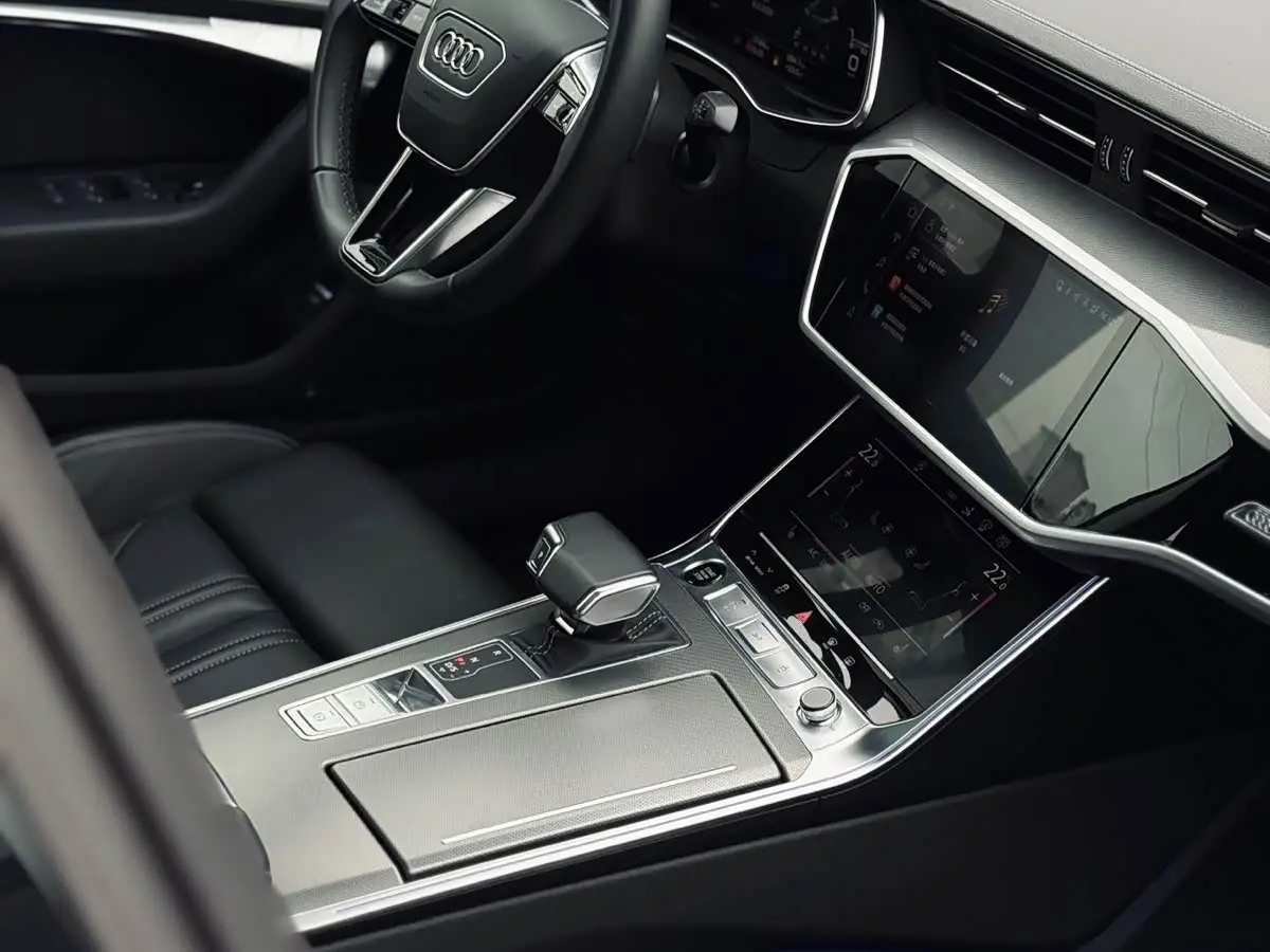 Audi A7 2024 — Photo 4/16