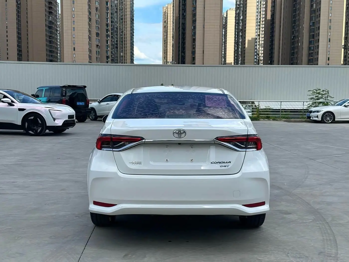 Toyota Corolla 2022 — Photo 5/20