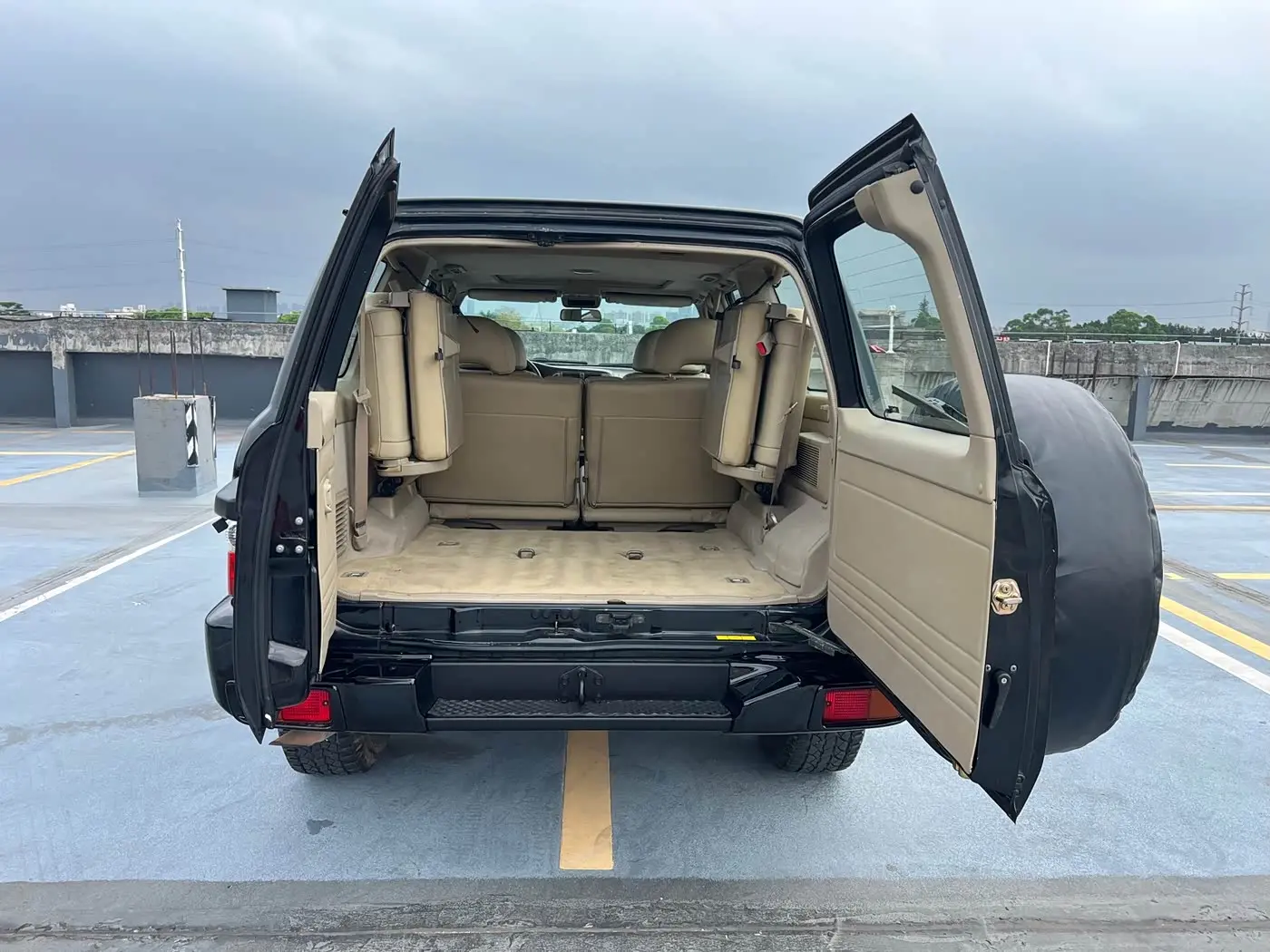 Nissan Patrol 2004 — Photo 15/18
