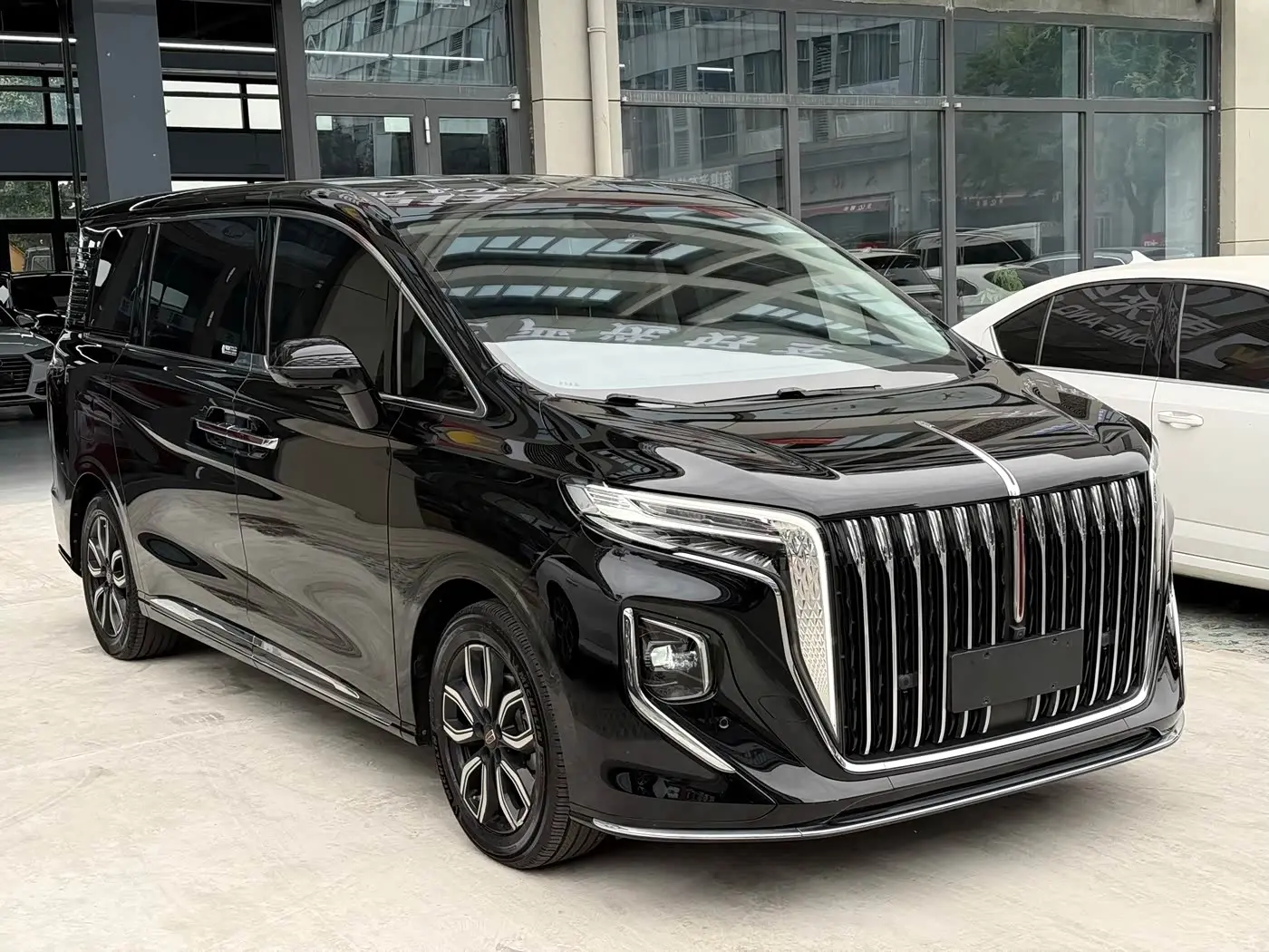 Hongqi HQ9 2023 — Şəkil 3/20