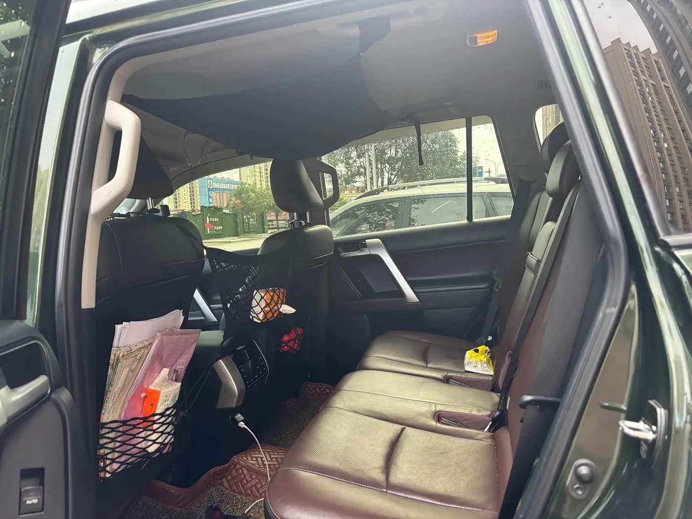 Toyota Prado 2019 — Photo 8/11