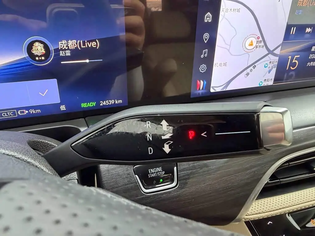 Buick GL8 New Energy 2025 — Фото 20/20