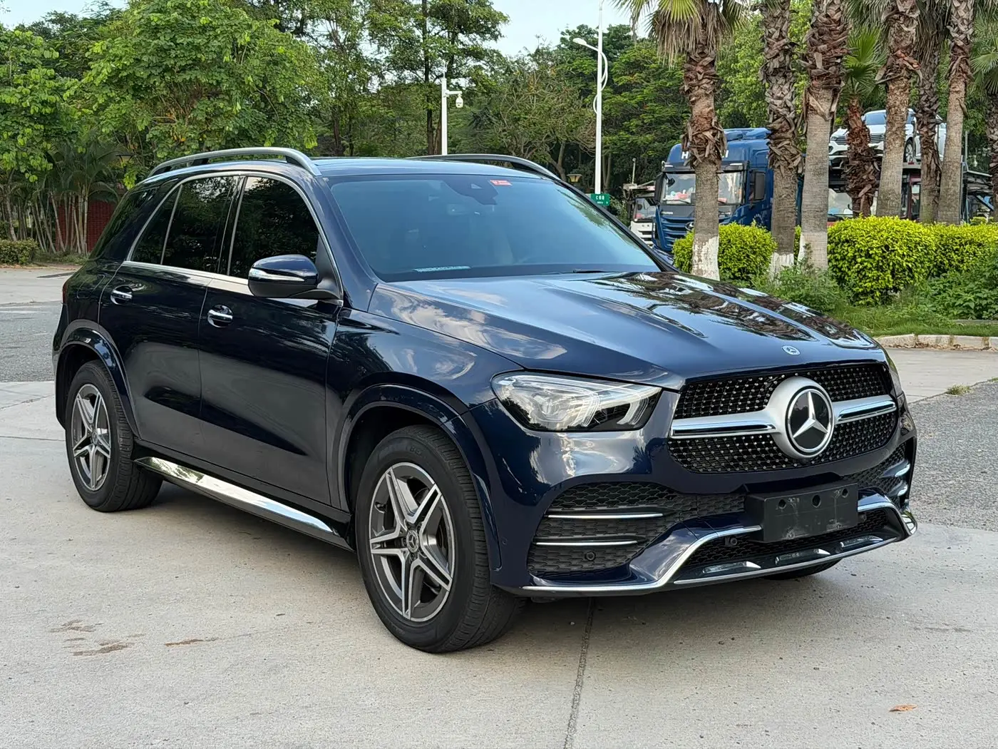 Mercedes-Benz GLE 2021 — Photo 3/10