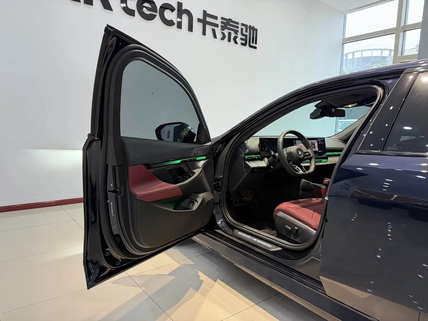BMW 5 Series 2025 — Photo 19/20