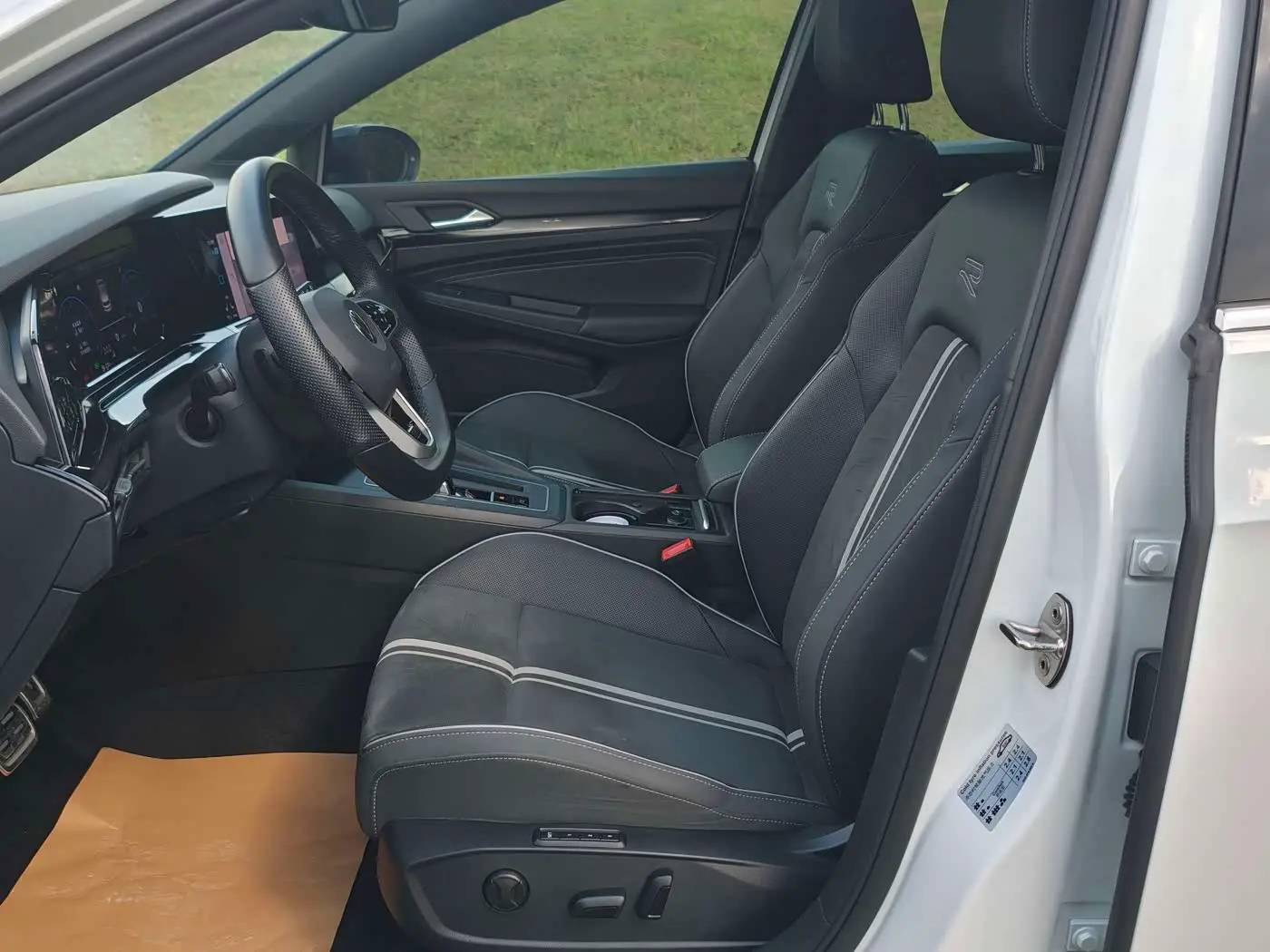 Volkswagen Golf 2021 — Şəkil 9/15