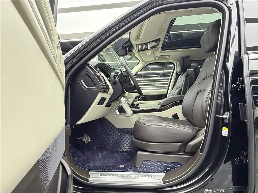 Land Rover Range Rover 2022 — Фото 10/20