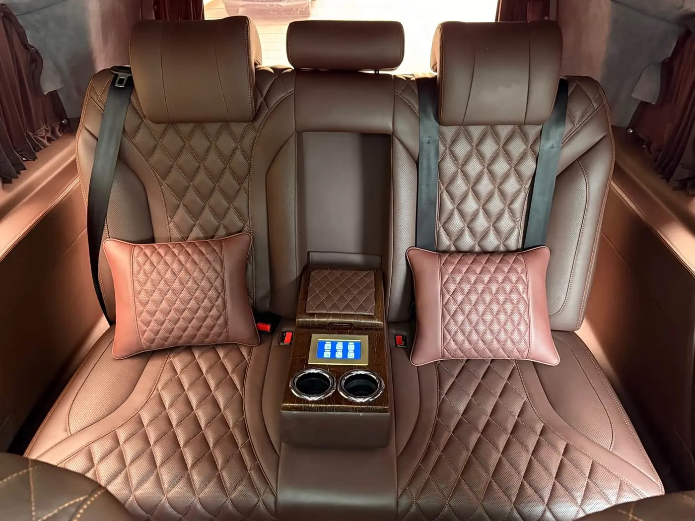 Mercedes-Benz Vito 2018 — Şəkil 19/20