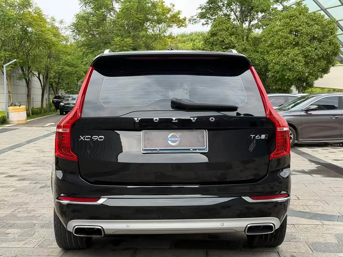 Volvo XC90 2019 — Photo 6/20