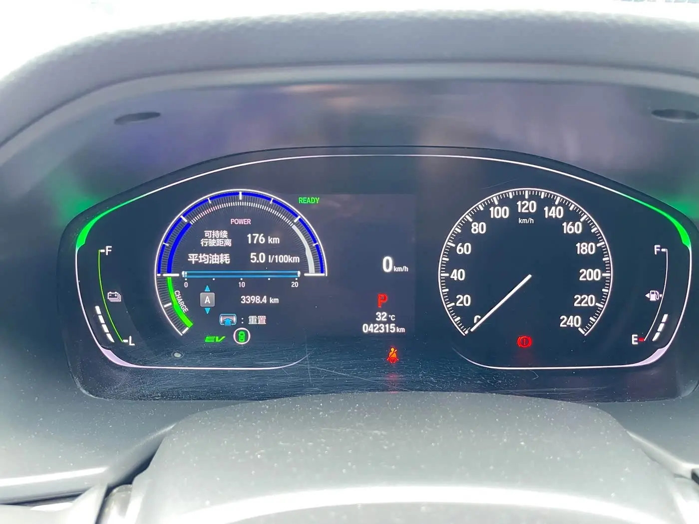 Honda Accord 2023 — Фото 13/18