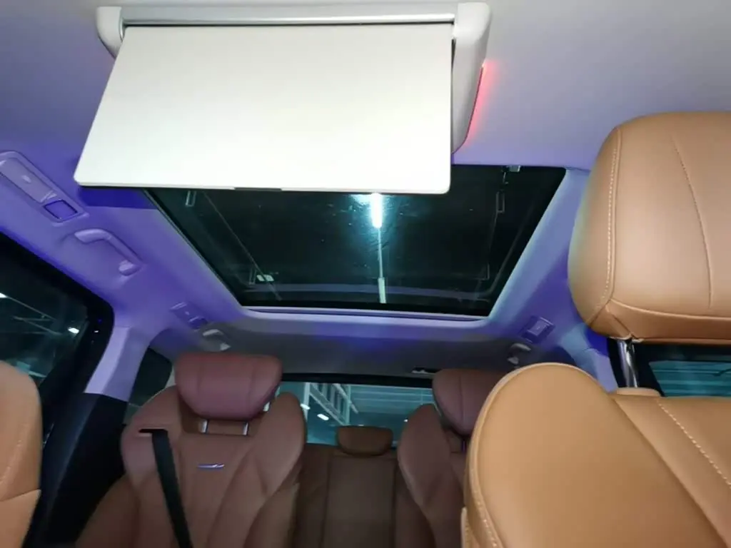 Hongqi HQ9 PHEV 2025 — Şəkil 18/20