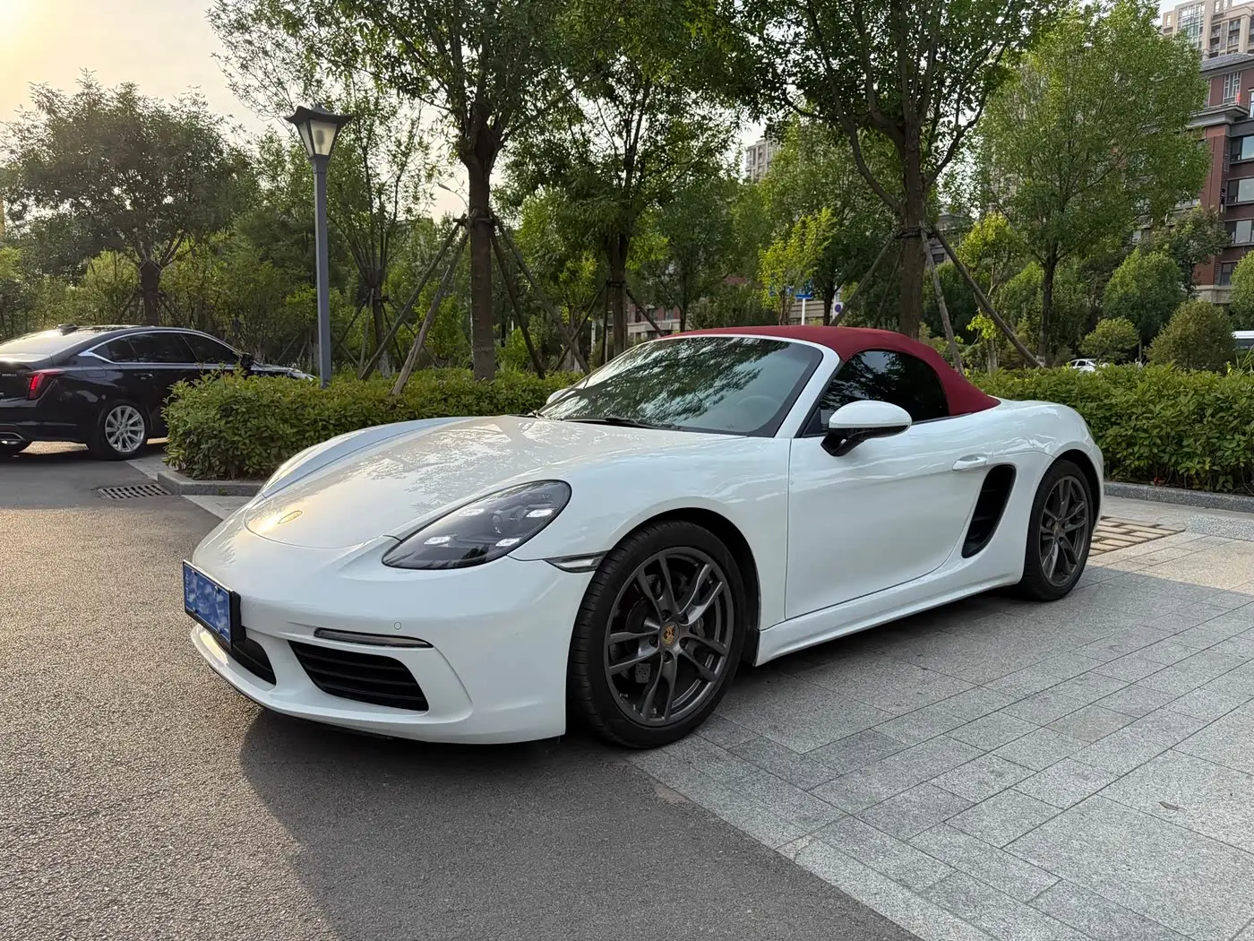 Porsche 718 2020 — Şəkil 1/12