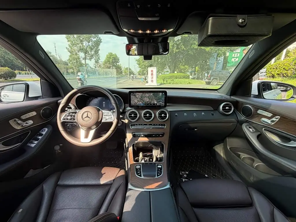 Mercedes-Benz GLC 2020 — Şəkil 13/14