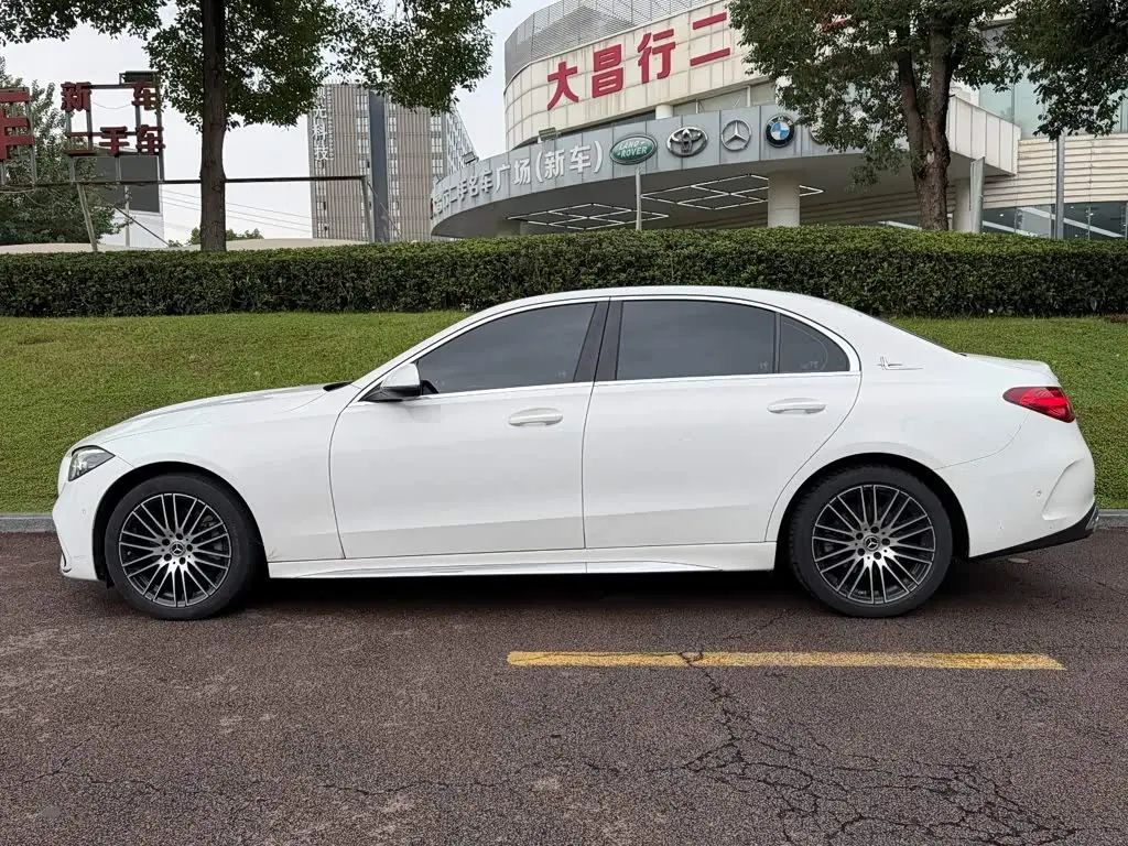 Mercedes-Benz C-Class 2022 — Фото 3/14