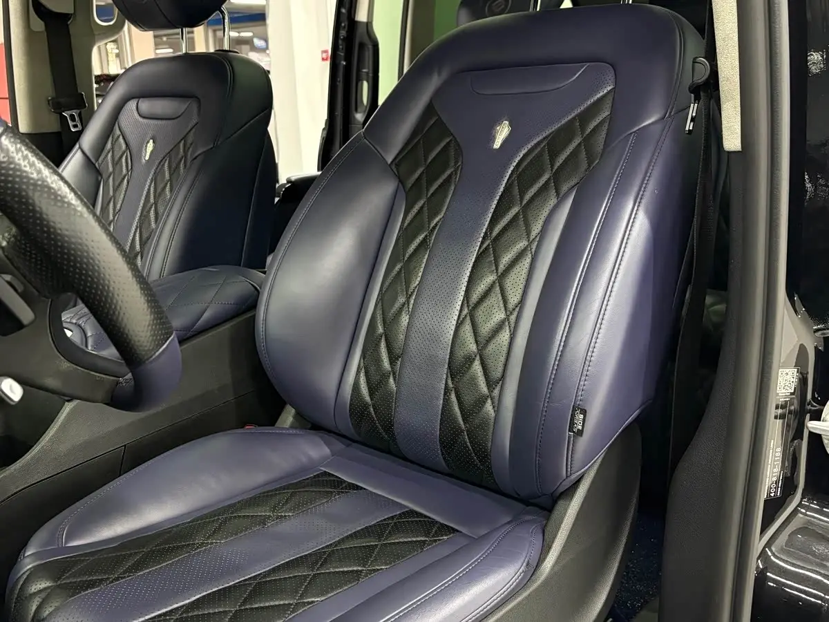 Mercedes-Benz V-Class 2020 — Şəkil 7/20