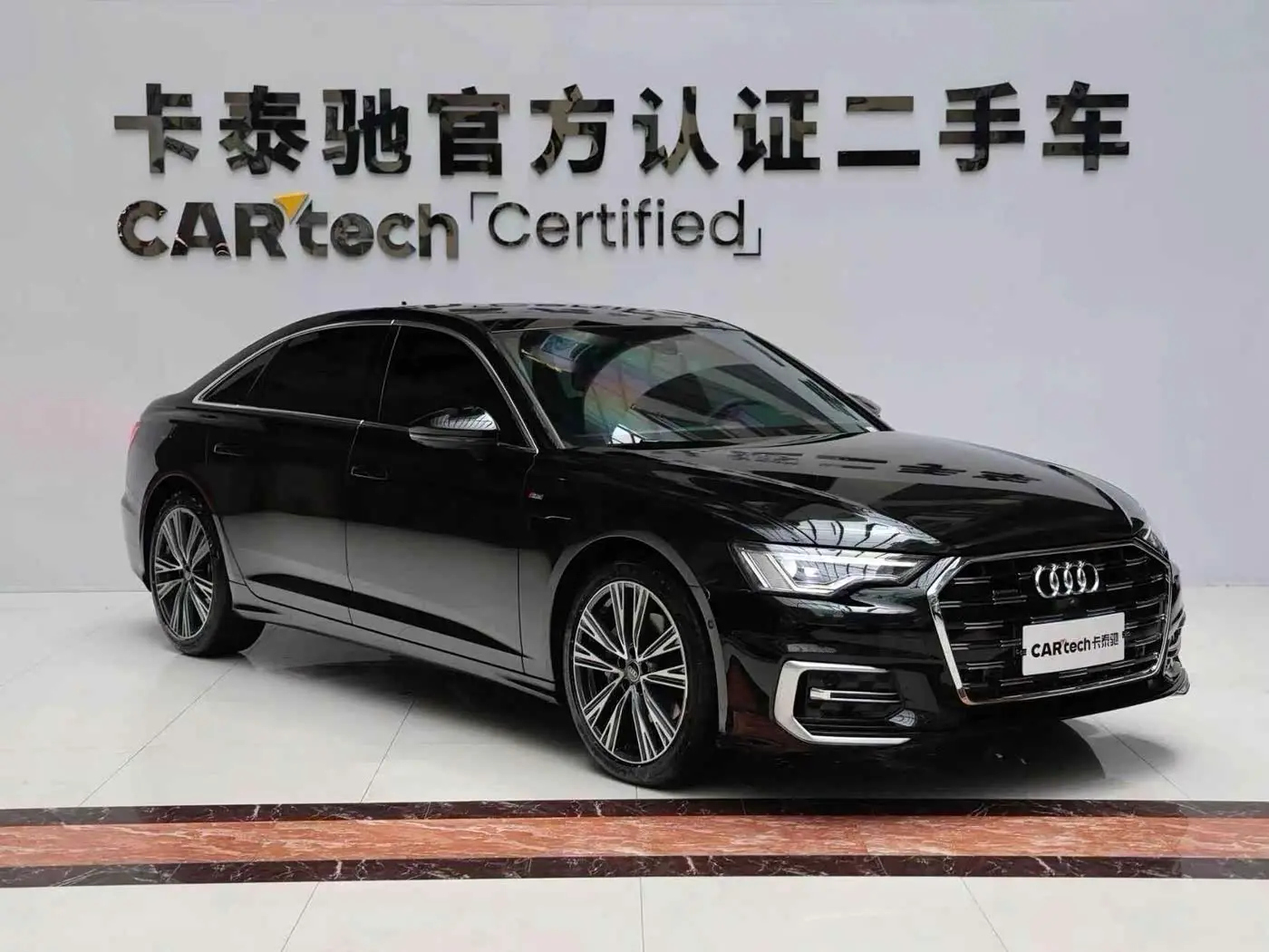 Audi A6L 2025 — Фото 3/15