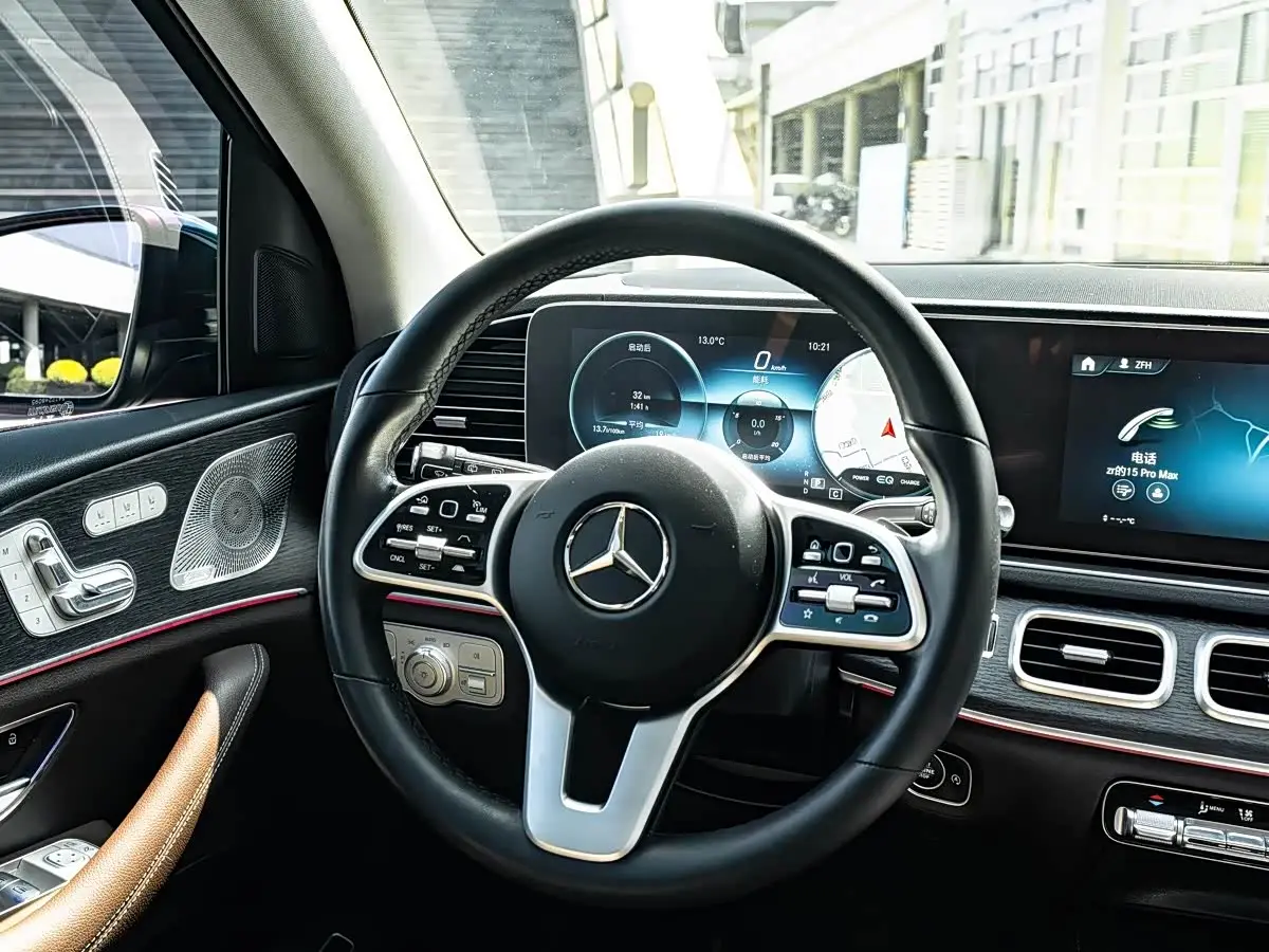 Mercedes-Benz GLE 2022 — Photo 4/20