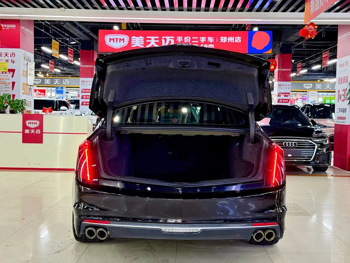 Cadillac CT6 2023 — Photo 8/20