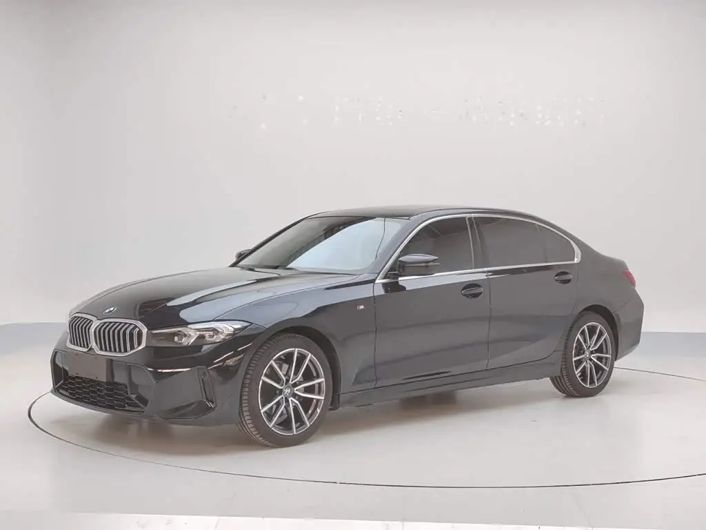 BMW 3 Series, 2023