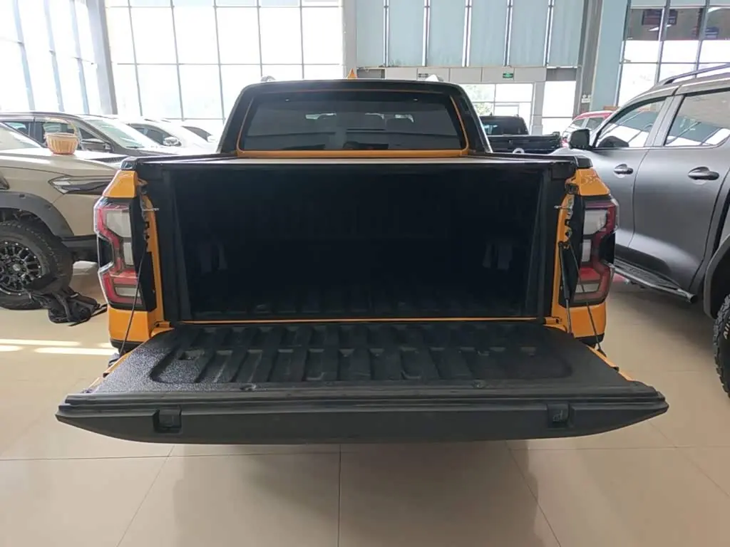 Ford Ranger 2024 — Фото 18/19