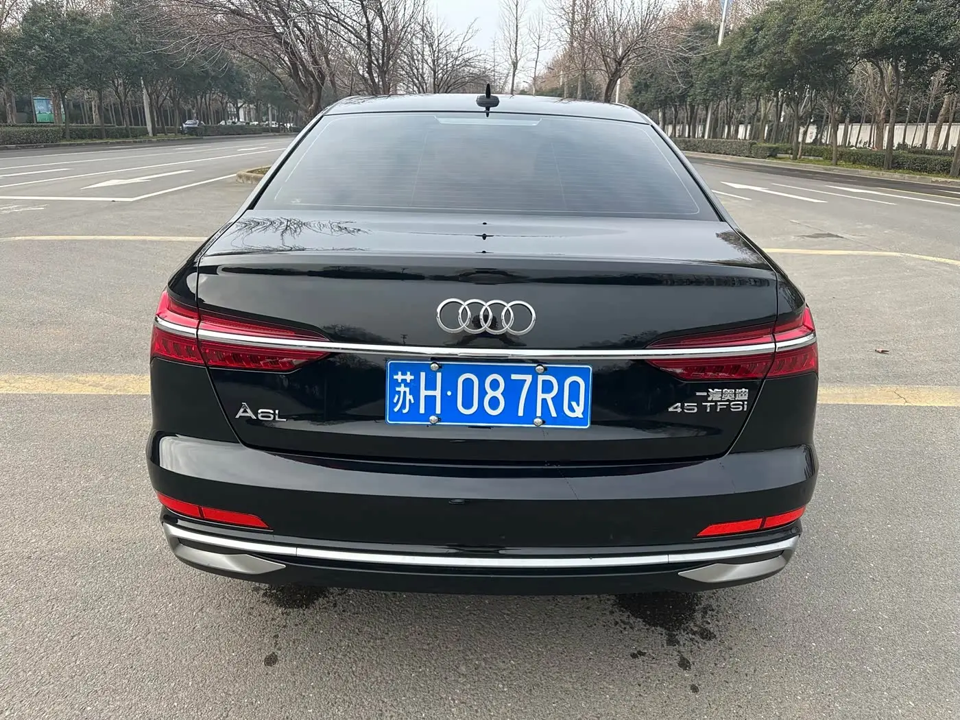 Audi A6L 2020 — Photo 9/9