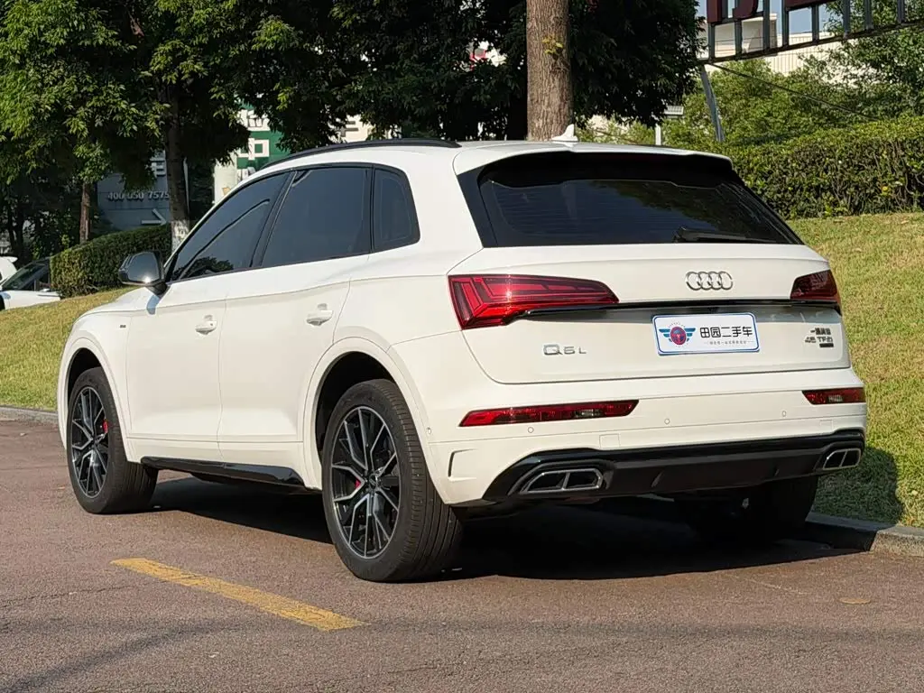 Audi Q5L 2024 — Şəkil 4/14