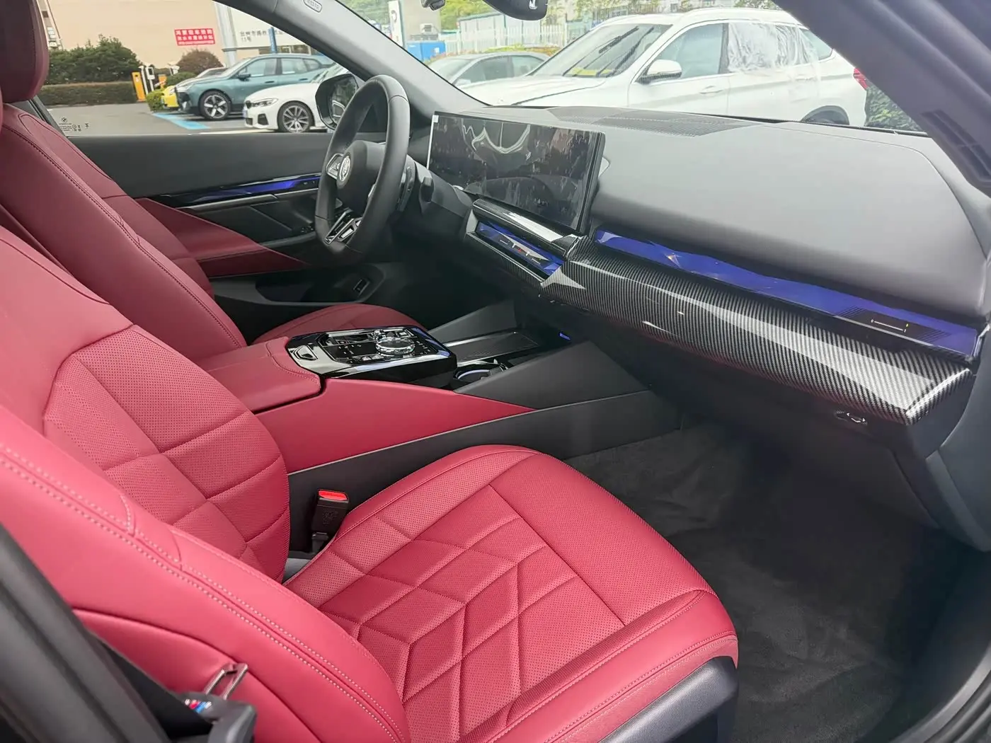 BMW 5 Series 2026 — Photo 14/17
