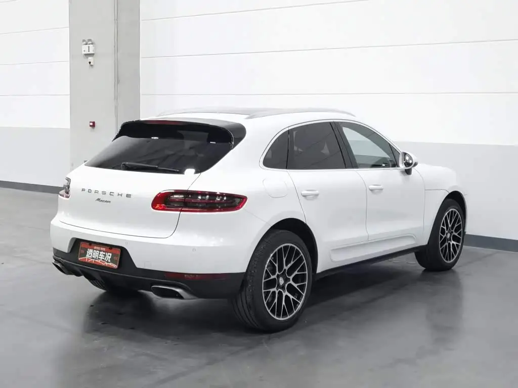 Porsche Macan 2016 — Фото 2/20