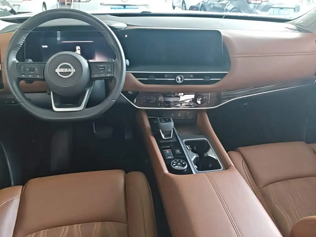 Nissan Terra 2024 — Photo 16/20