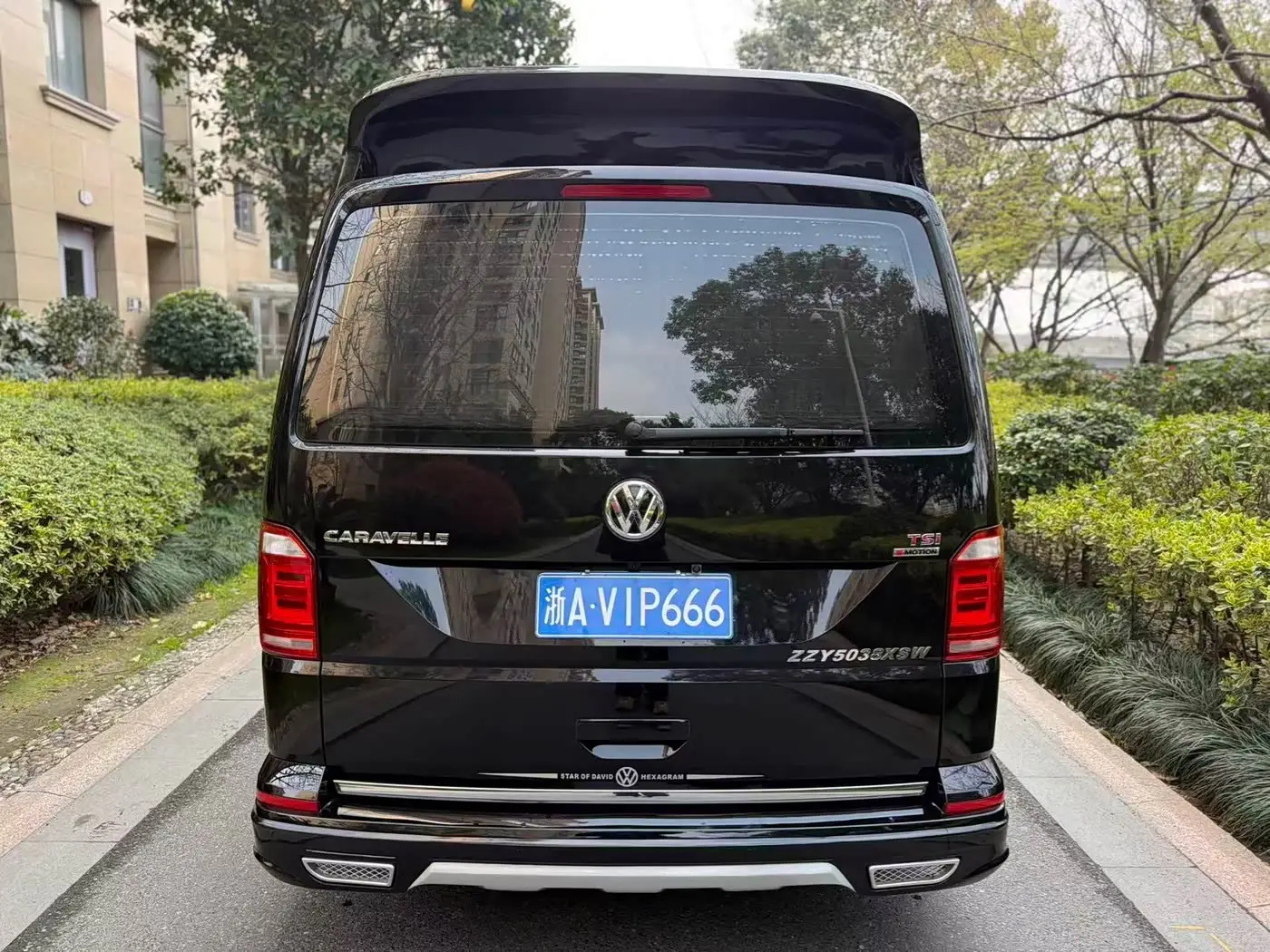 Volkswagen Caravelle 2019 — Фото 5/20