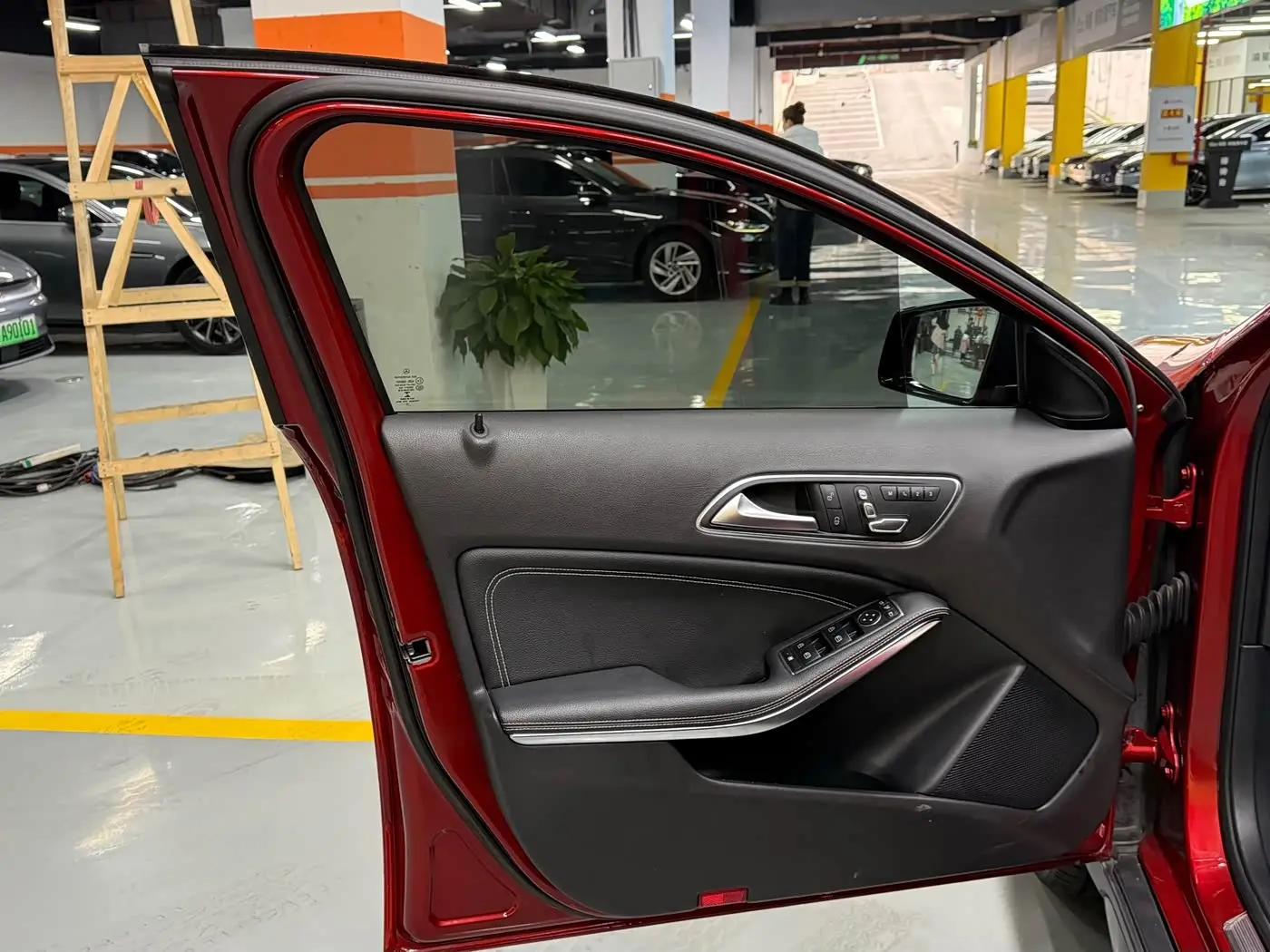 Mercedes-Benz GLA 2019 — Фото 11/20