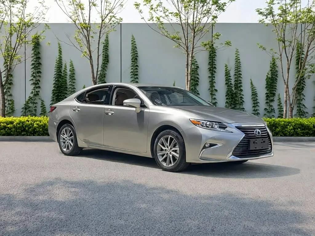 Lexus ES 2017 — Фото 3/18