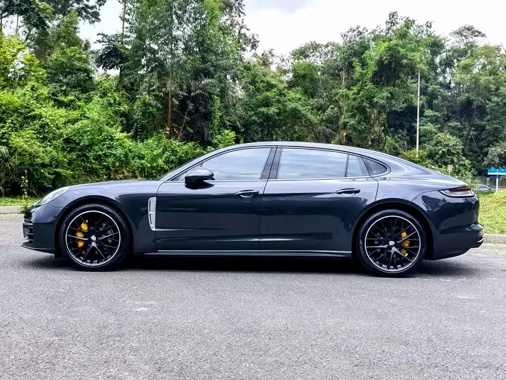 Porsche Panamera 2022 — Photo 4/20