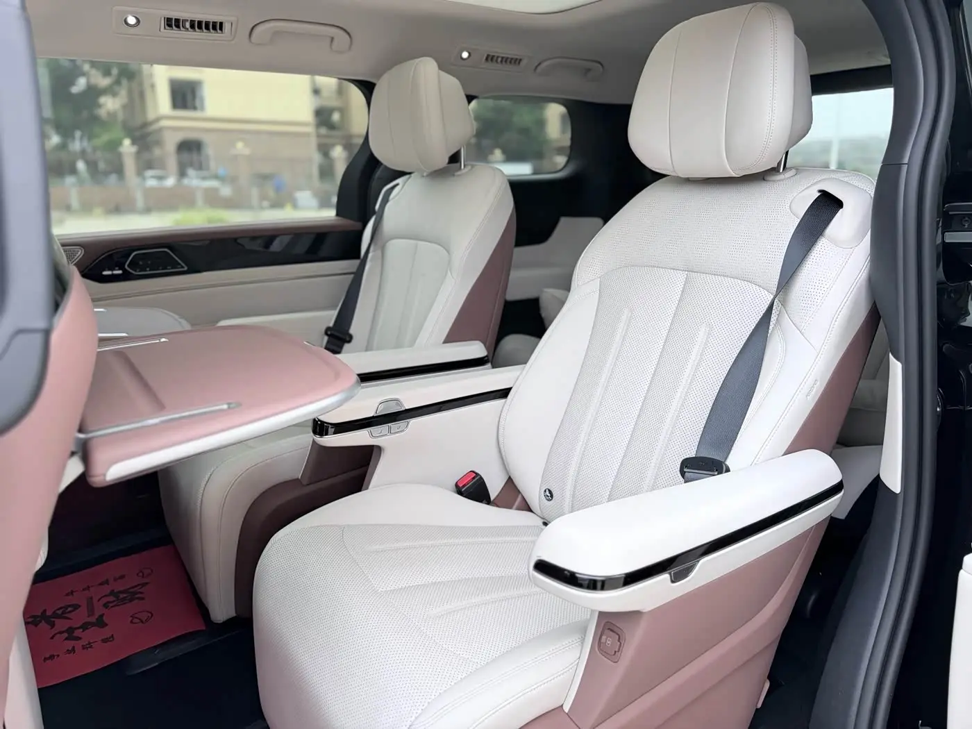BYD Xia 2025 — Şəkil 16/20