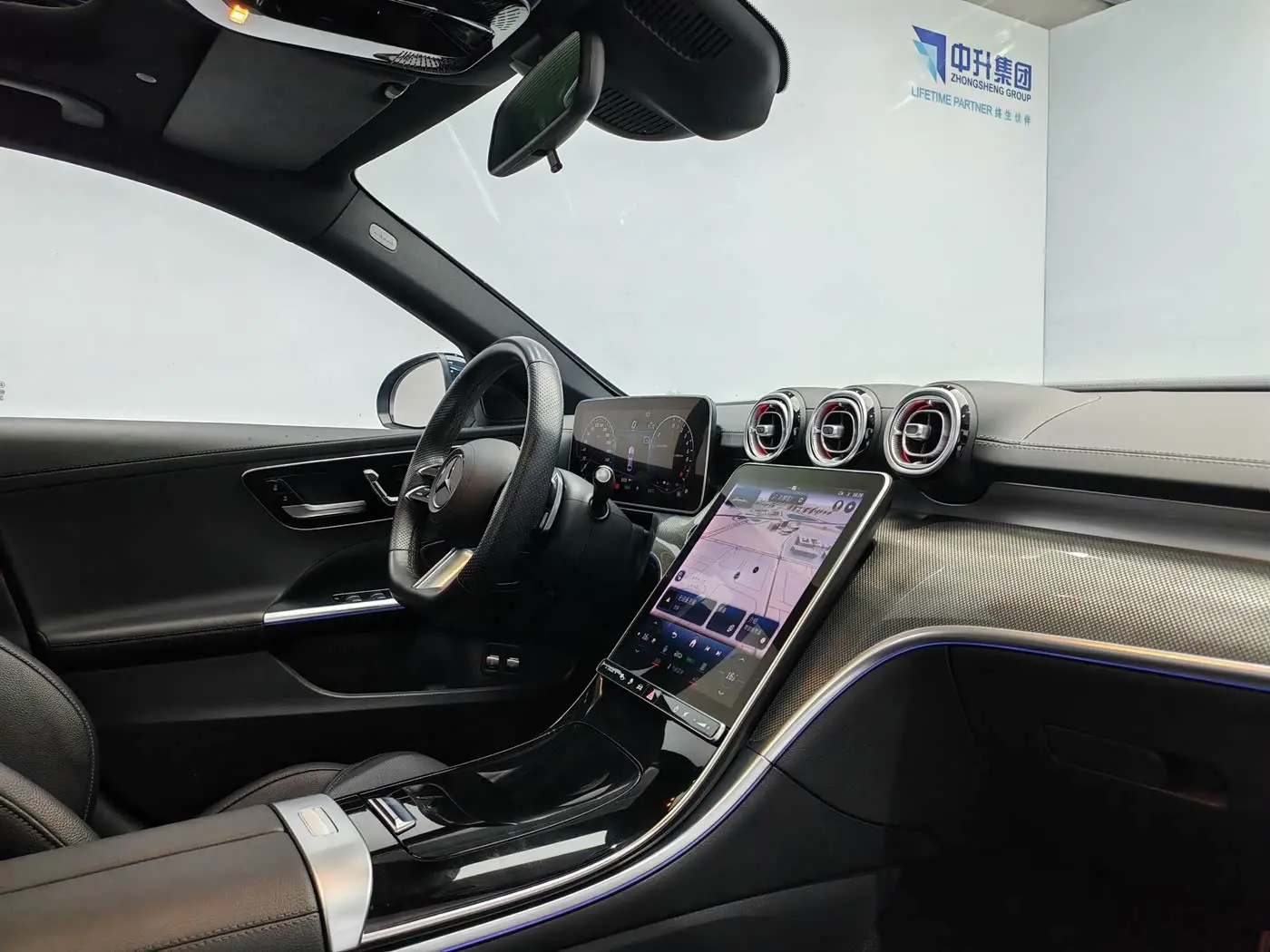 Mercedes-Benz C-Class New Energy 2024 — Photo 15/19