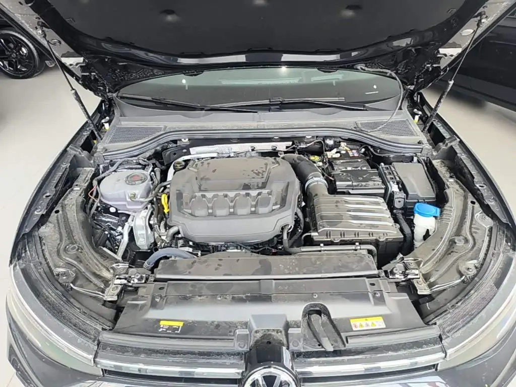 Volkswagen Passat 2025 — ფოტო 20/20