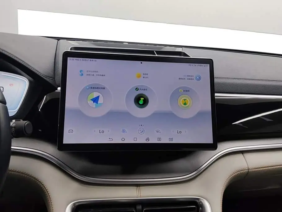 BYD Song PLUS PHEV 2024 — Фото 13/16