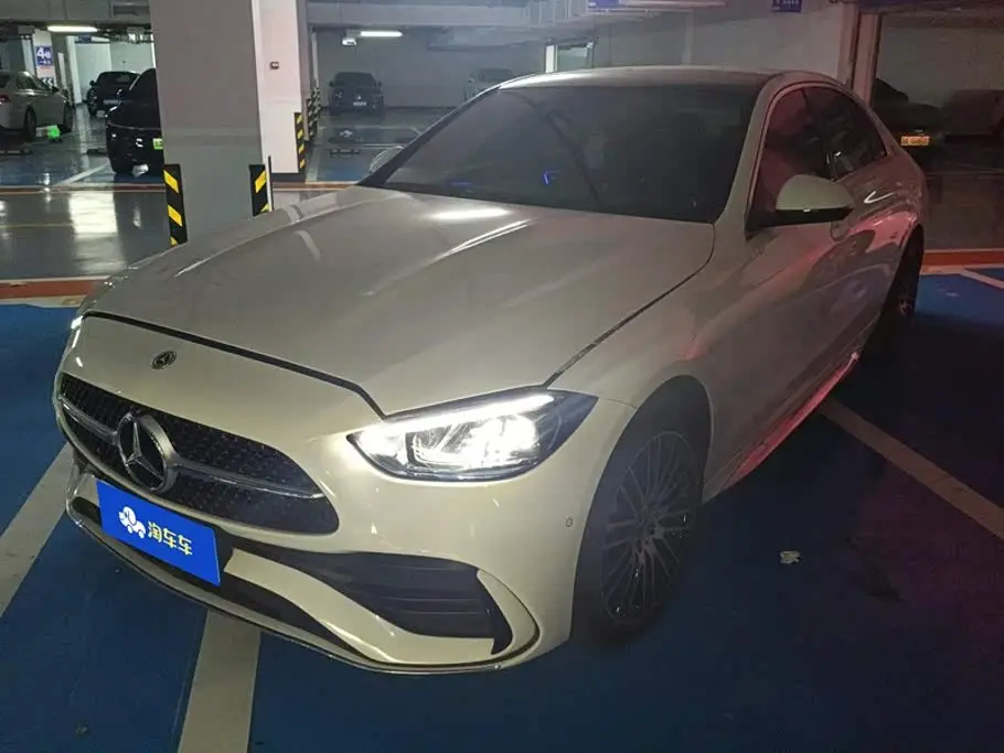Mercedes-Benz C-Class, 2025