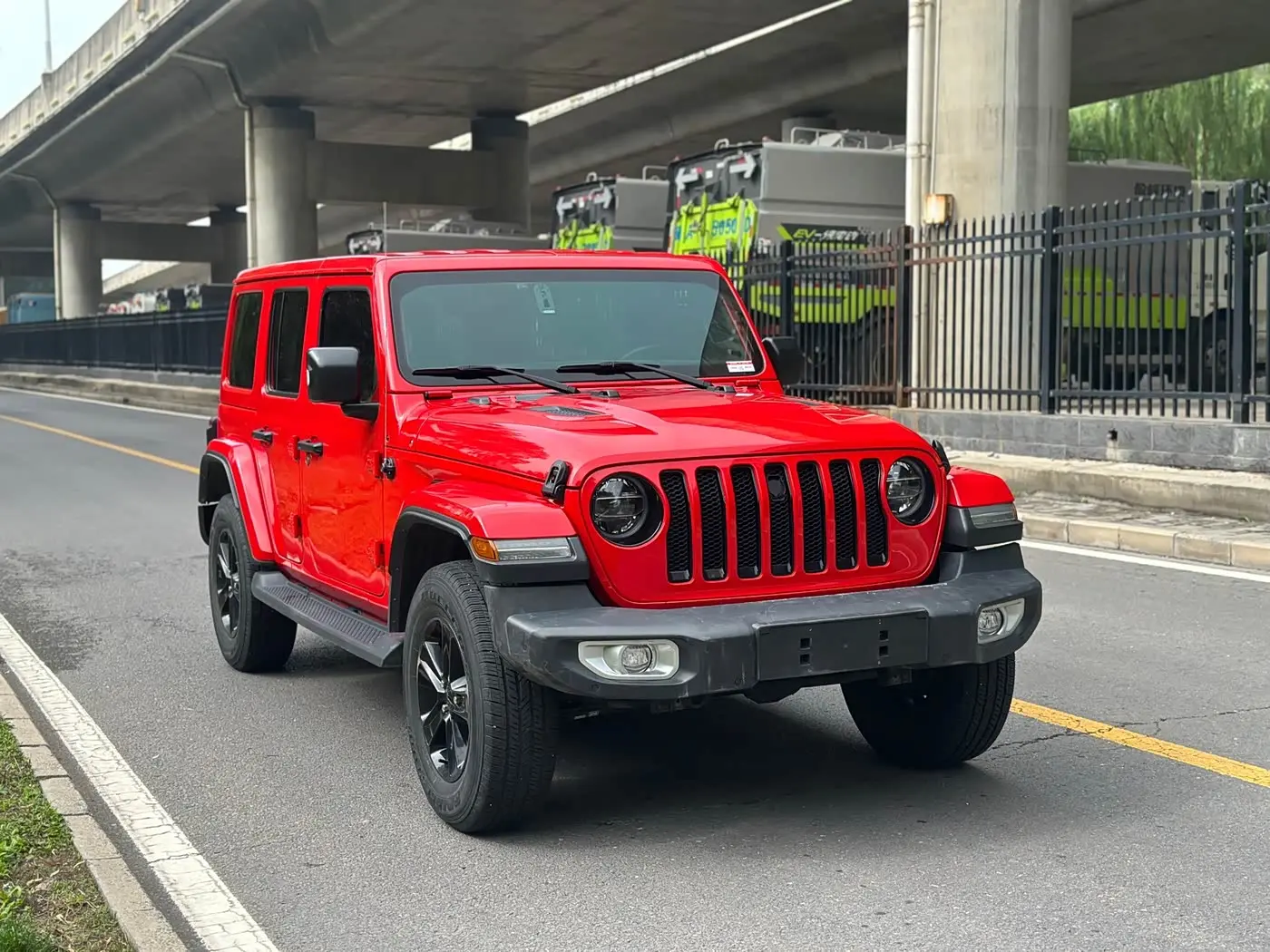 Jeep Wrangler 2022 — Фото 3/20