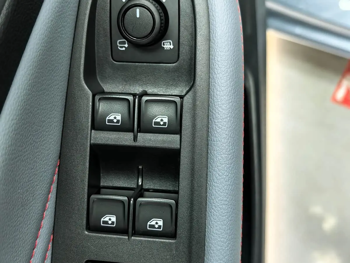 Volkswagen Lamando 2023 — Photo 11/20