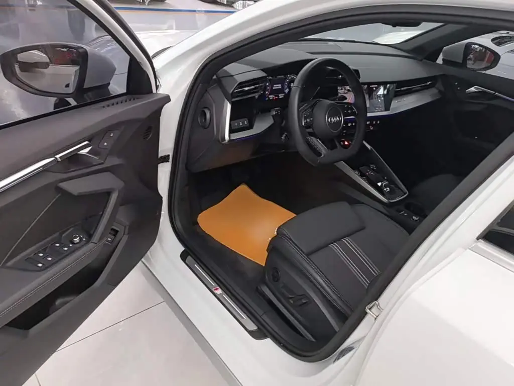 Audi A3 2024 — Şəkil 16/20