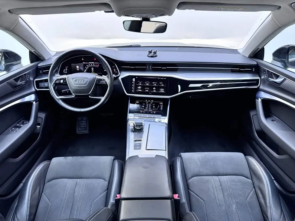 Audi A7L 2024 — Фото 10/20